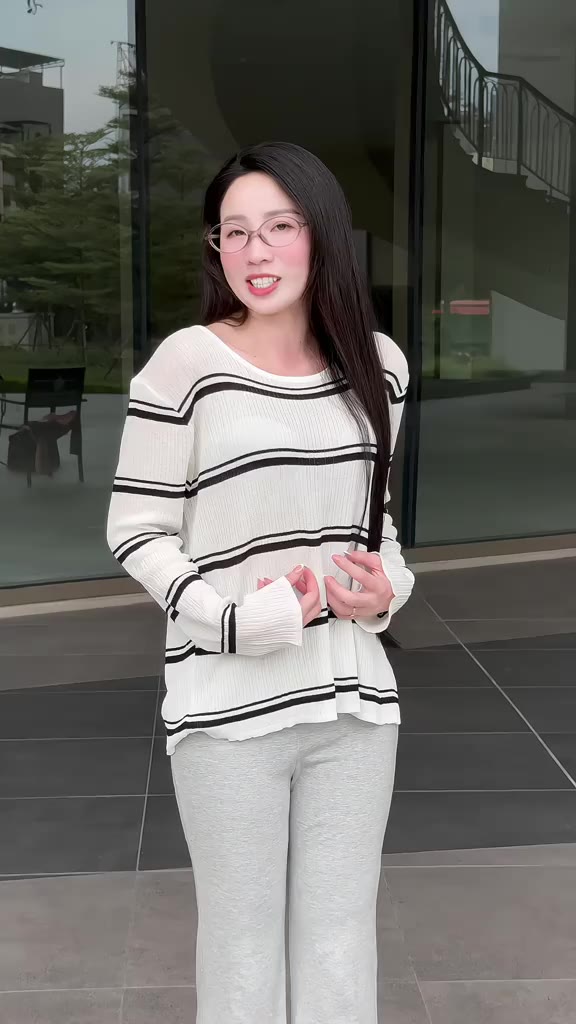 Áo len mỏng kẻ sọc hở lưng, áo cardigan cổ tròn dài tay Renee Store - AL1788 | BigBuy360 - bigbuy360.vn
