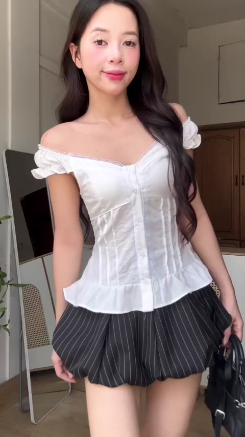 Áo Babydoll Kiểu Xinh Nữ Vạt Xòe Phối Cúc Bọc Vải Mùa Hè SS2025 - KA534 Shees Thời Trang Nữ | BigBuy360 - bigbuy360.vn