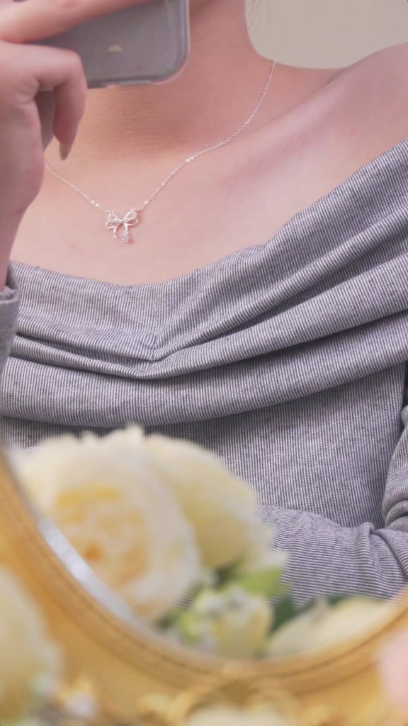 Dây chuyền bạc nữ TLEE vòng cổ hình nơ thắt treo hạt đá nhẩy nữ tính TLEE JEWELRY D0271 | BigBuy360 - bigbuy360.vn