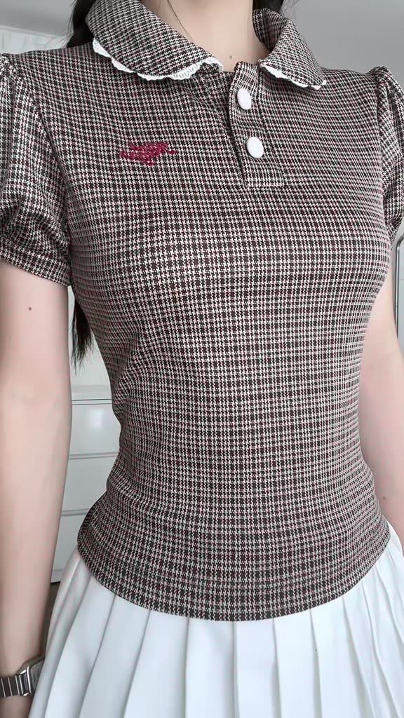 Áo polo nữ MONÁ cổ sen tay phồng hoạ tiết caro - SOLINE TOP | BigBuy360 - bigbuy360.vn