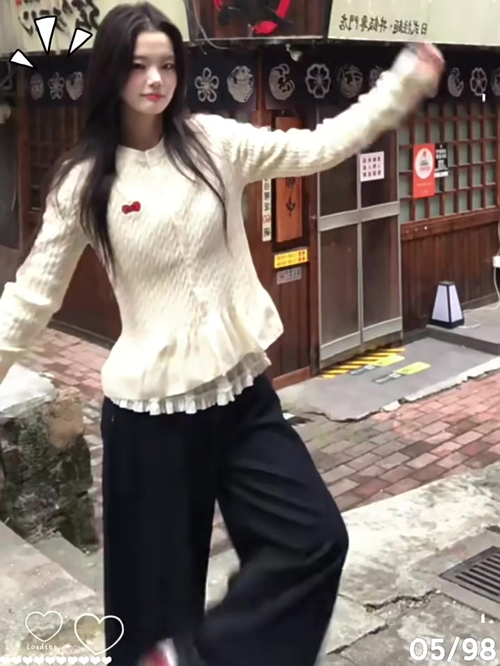 Áo len vặn thừng 𝒀𝑼𝑴𝑴𝒀 dáng ôm, Áo len cardigan viền xoè thêu logo kitty đỏ phong cách Hàn Quốc_AL28 | BigBuy360 - bigbuy360.vn