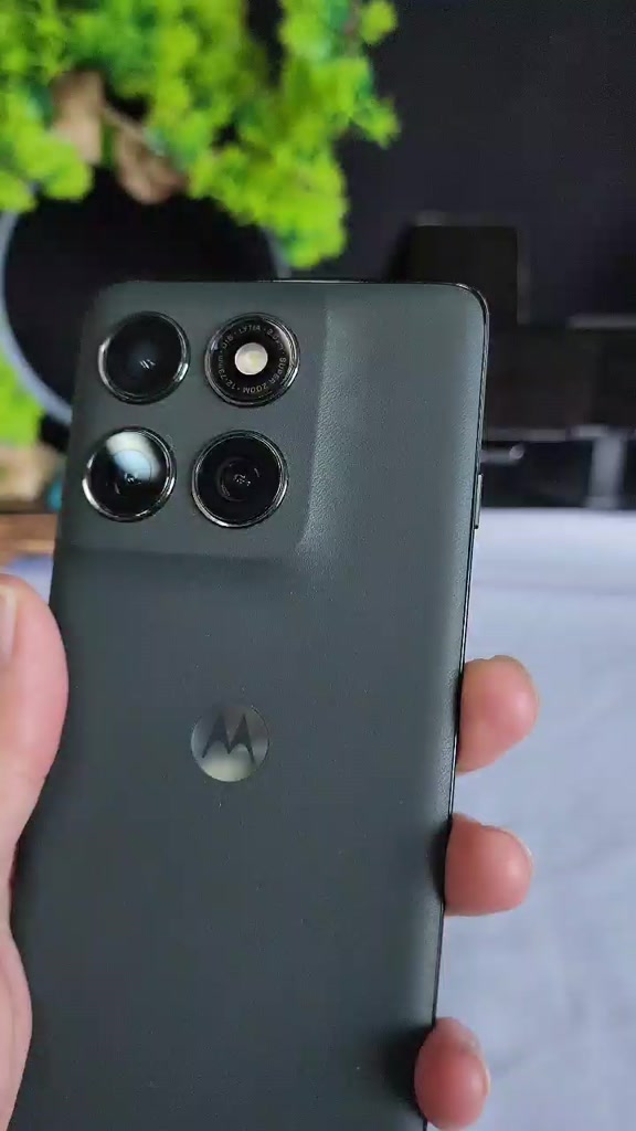 Motorola Edge 2025 ( Edge 60 ) Quốc Tế 2 Sim Đẹp 99% | Màn Không Ám , KÈM SẠC NHANH 45W TURBO | BigBuy360 - bigbuy360.vn