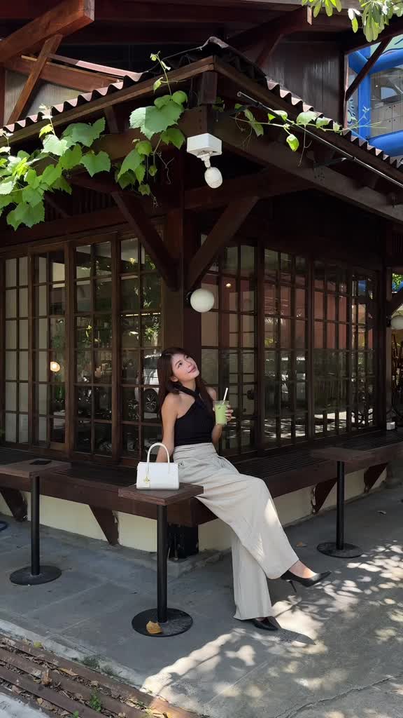 Túi Xách Nữ Cầm Tay Tag Vuông La Muse HAPAS - TXT221226 | BigBuy360 - bigbuy360.vn