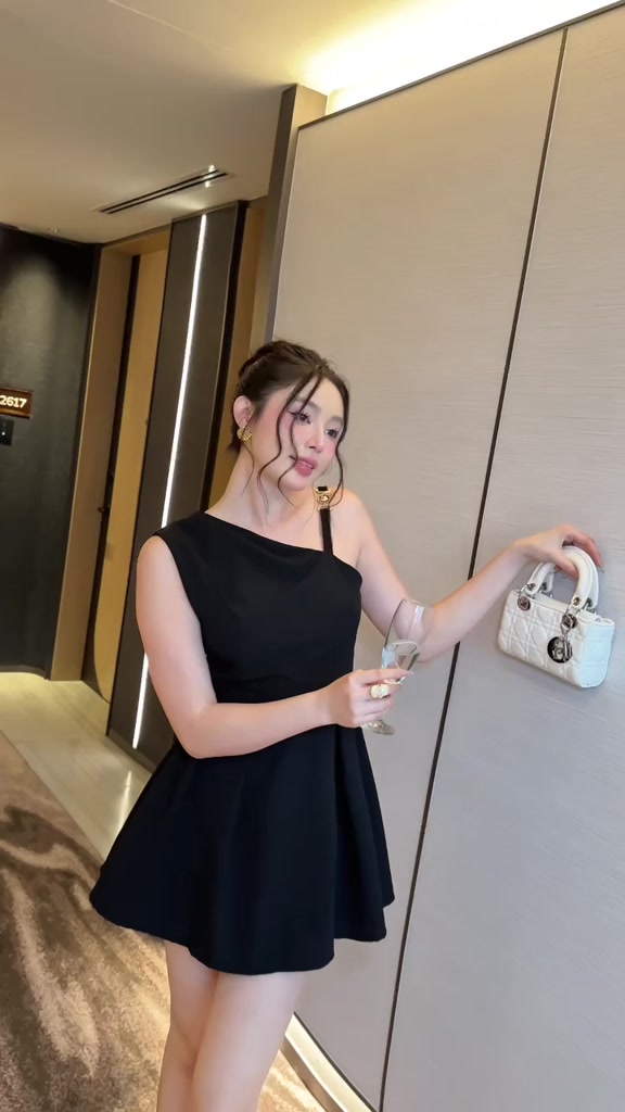 (CÓ BIG SIZE) VÁY ĐEN DÁNG XÒE CỔ VEST THANH LỊCH PENNY DRESS | BigBuy360 - bigbuy360.vn