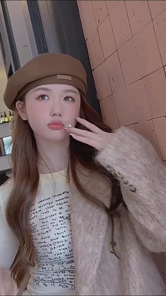 Mũ Beret Vải Dạ KAHAT, Mũ Nồi Nữ Thời Trang Hàn Quốc Cho Mùa Thu Đông Giúp Khuôn Mặt Nhỏ Gọn | BigBuy360 - bigbuy360.vn