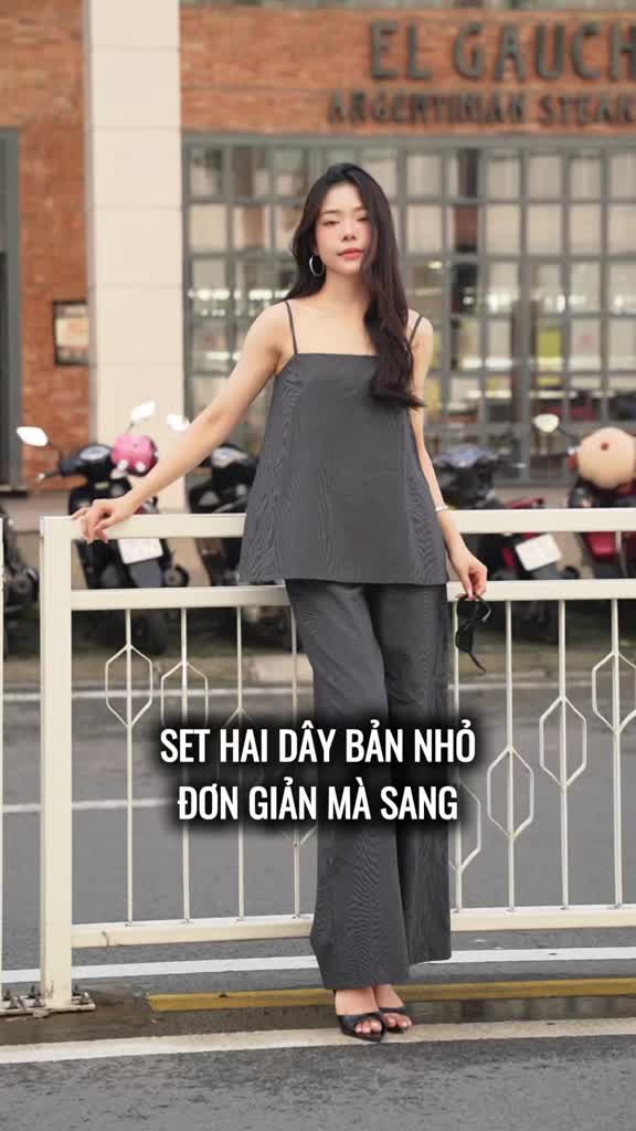 Set KAYLIN áo hai dây dáng suông phối quần ống rộng chất vải linen sọc phong cách Hàn quốc BST Tháng 10.2025 - SET75T10 | BigBuy360 - bigbuy360.vn
