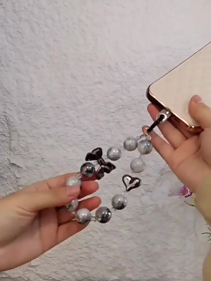 【Elevn】Móc khóa màu trơn thời trang hình trái tim đính hạt dây đeo điện thoại máy ảnh tự làm ốp lưng điện thoại | BigBuy360 - bigbuy360.vn