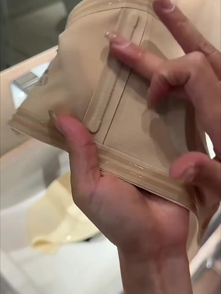 Áo lót quây, áo su kem nền TÀNG HÌNH cao cấp đệm 1,5cm, AL19 không viền chống tụt có đệm mút chống xệ | BigBuy360 - bigbuy360.vn