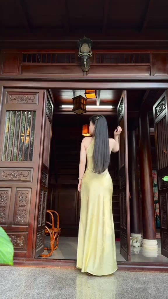 LYC FASHION - THIÊN ĐIỆP đầm lụa yếm gấm | BigBuy360 - bigbuy360.vn