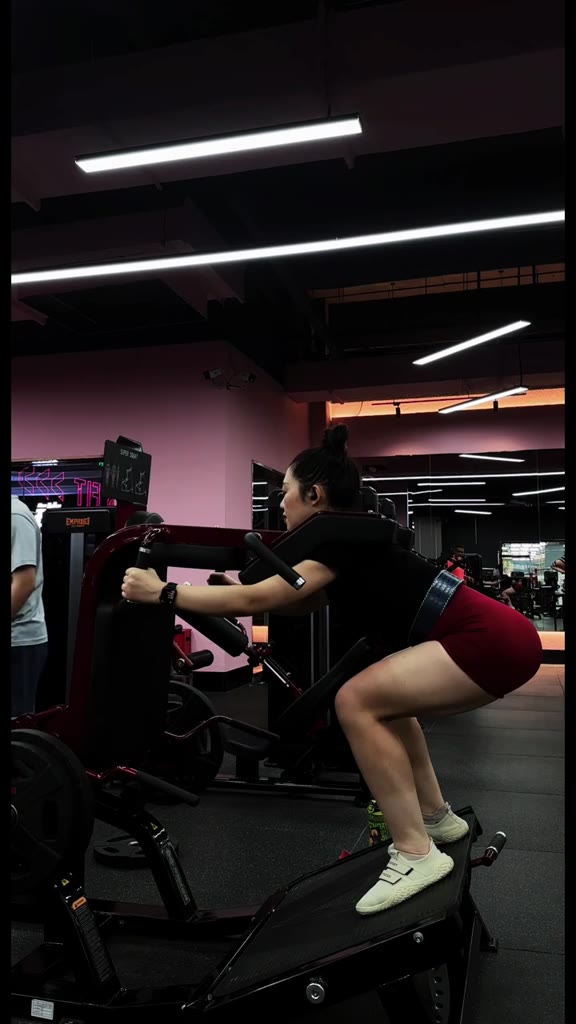 [K169] Quần đùi cạp cao tập Gym, Yoga, Zumba, Aerobic, PickleBall Chạy bộ nữ TRIONEX | BigBuy360 - bigbuy360.vn