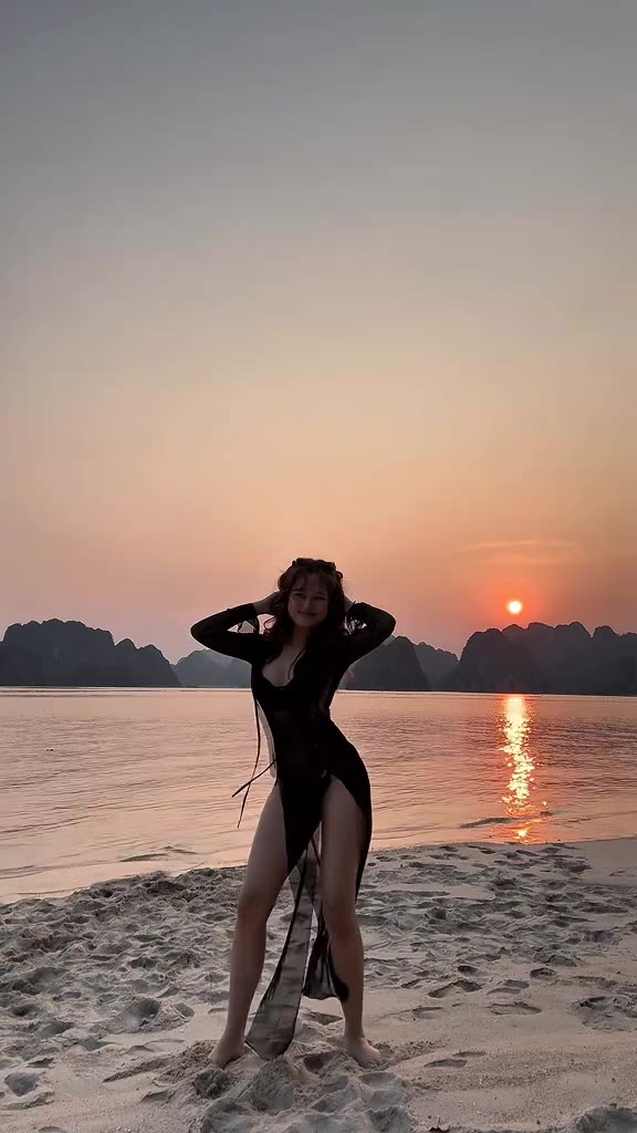 Ms 086 Bikini set ba  chi tiet ĐẦM LƯỚI DÁNG DÀI xuyên thấu, áo tay loe mềm mỏng HÀ BIKINI | BigBuy360 - bigbuy360.vn