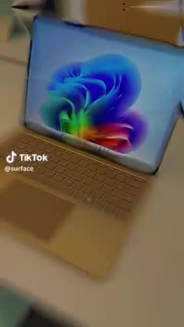 Microsoft Surface Go 2 – RAM 8GB/128GB – Chuẩn Zin Nhật, máy nhẹ viền mỏng | BigBuy360 - bigbuy360.vn