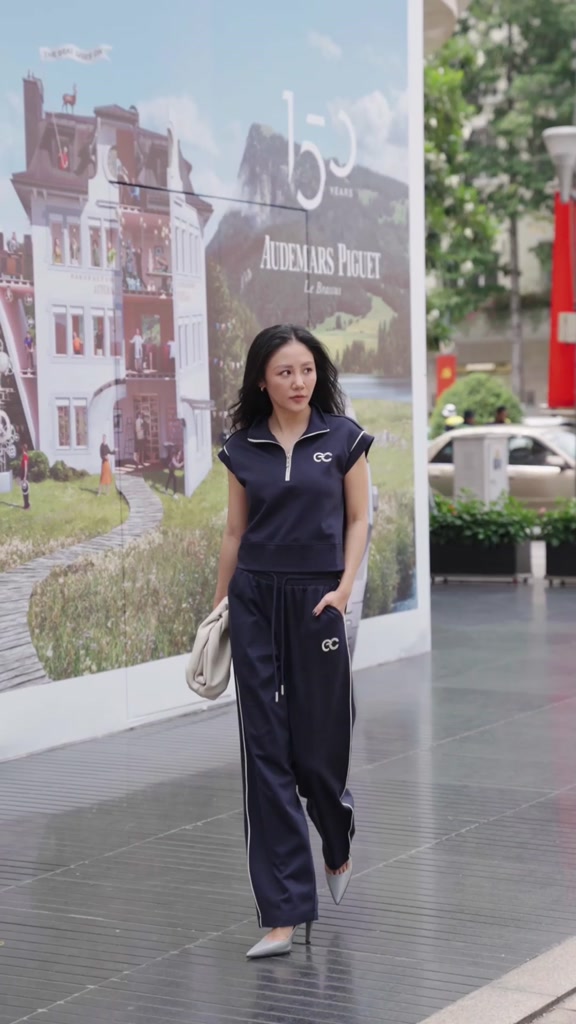 (Tặng túi da) Set Bộ Áo Sát Nách ECOCHIC Ngắn Tay Cổ Áo Halfzip Logo Thêu Quần Suông Chất Liệu Cao Cấp Chính Hãng B229 | BigBuy360 - bigbuy360.vn