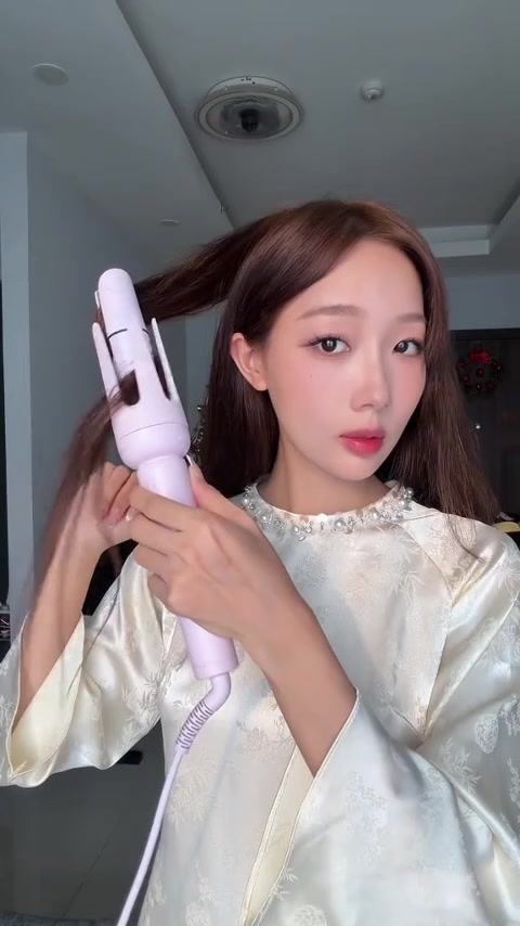 [GIÁ 345K TẠI LIVE SHOP]Máy uốn tóc tự động SeeMee tạo 2 kiểu xoăn trục 28mm 32mm giữ nếp 48h quà tặng bạn gái 20/10,LIS | BigBuy360 - bigbuy360.vn