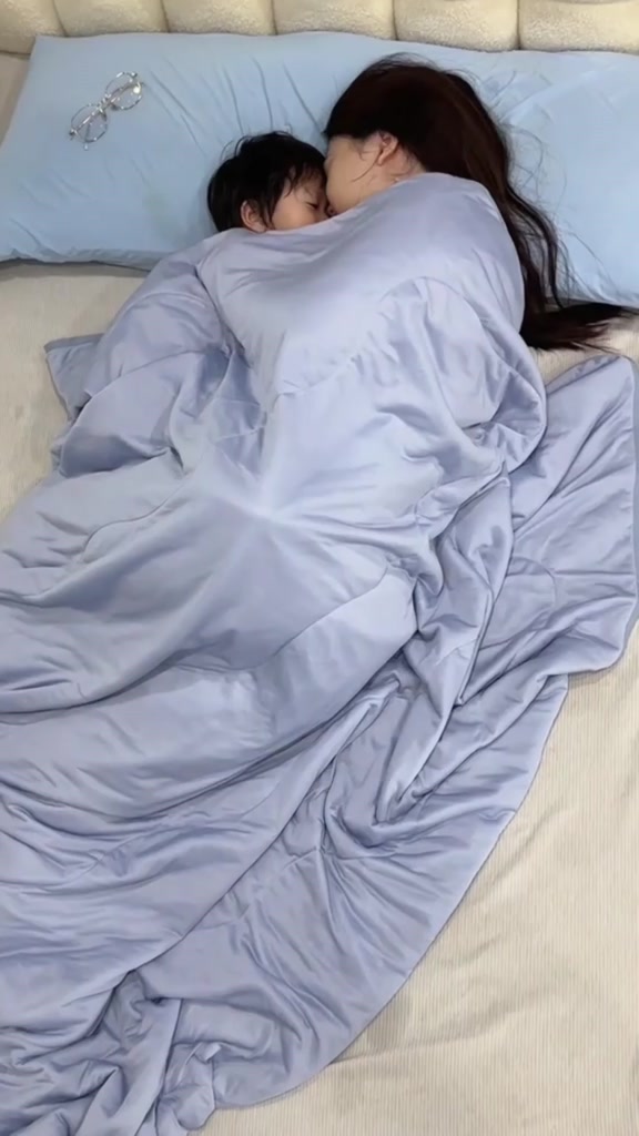 [VOUCHER TẠI LIVE] Chăn Điều Hòa Cao Cấp Amando Ice Silk 2mx2m2, Chăn Mùa Hè Mát Lạnh, Chăn Chần, Mền Lạnh, Chăn Lạnh | BigBuy360 - bigbuy360.vn