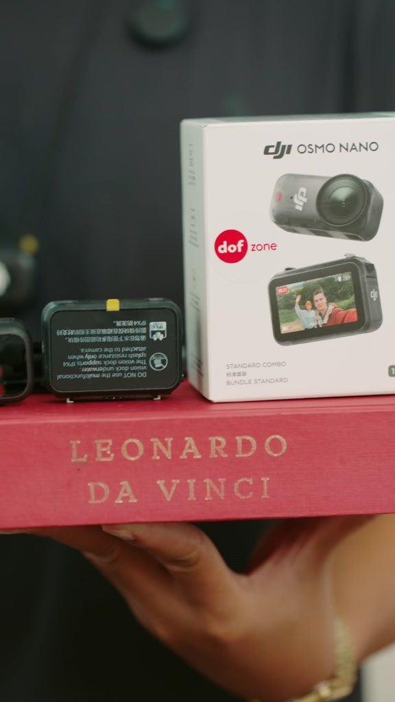 Máy quay nhỏ gọn DJI Osmo Nano - Hàng chính hãng BH 12 tháng | BigBuy360 - bigbuy360.vn