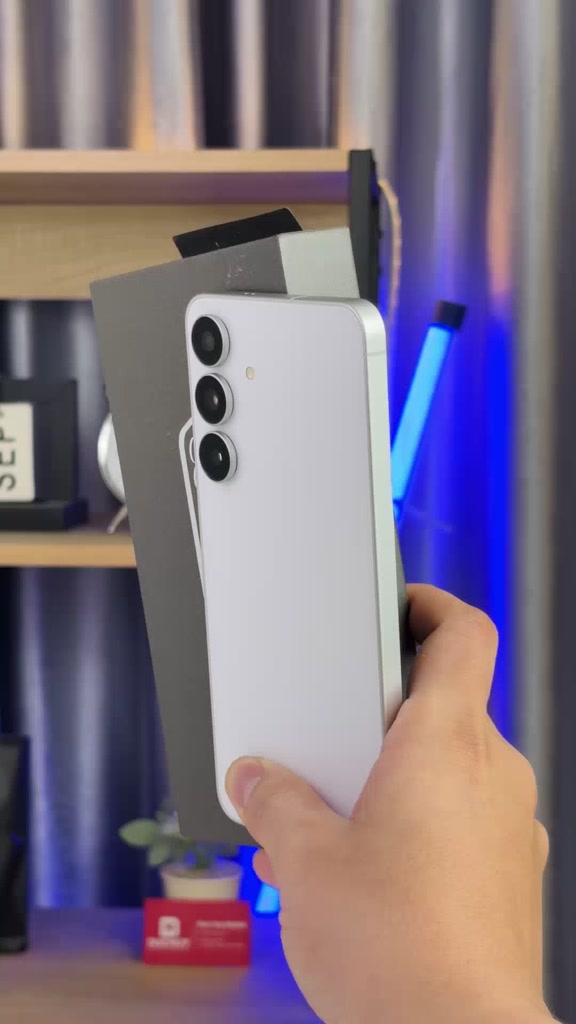 Điện Thoại Samsung Galaxy S25 FE 5G 8GB/128GB Chính Hãng | BigBuy360 - bigbuy360.vn