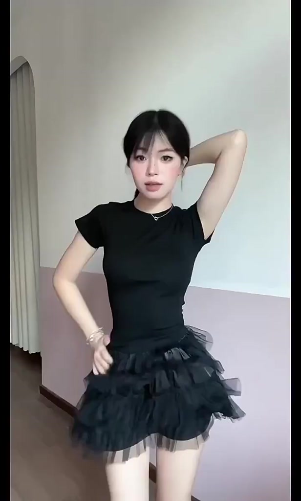 [Peinn] Áo thun cổ tròn KENCO BRAND chất thun gân tăm,Áo thun nữ form ôm Babytee,áo thun body thắt eo M208 | BigBuy360 - bigbuy360.vn