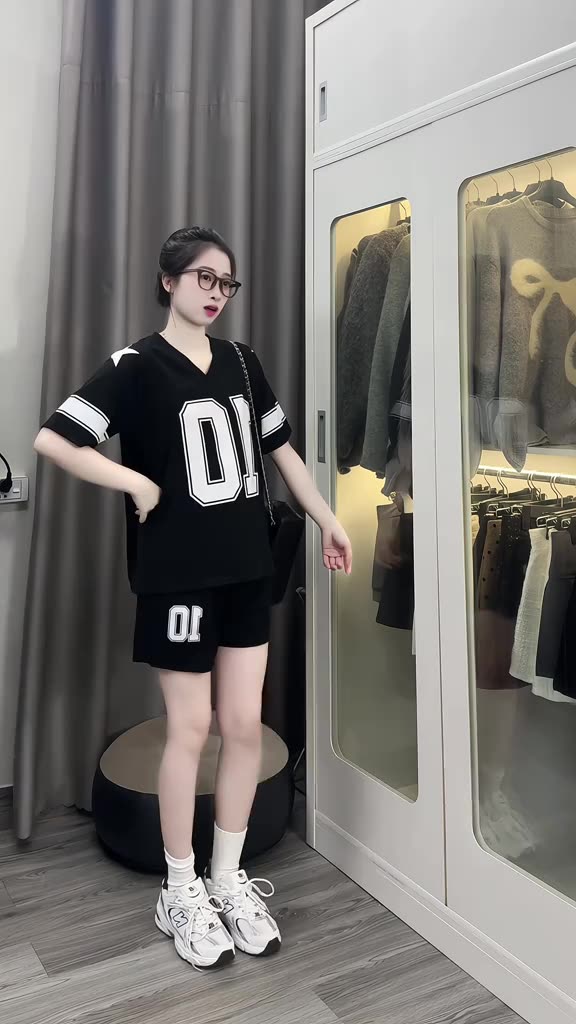Bộ cotton Thun Lạnh Cổ Tim (In Số 10) Dấu Quần Free size Rộng Rãi, Thoải Mái, Trang Phục Hè | BigBuy360 - bigbuy360.vn