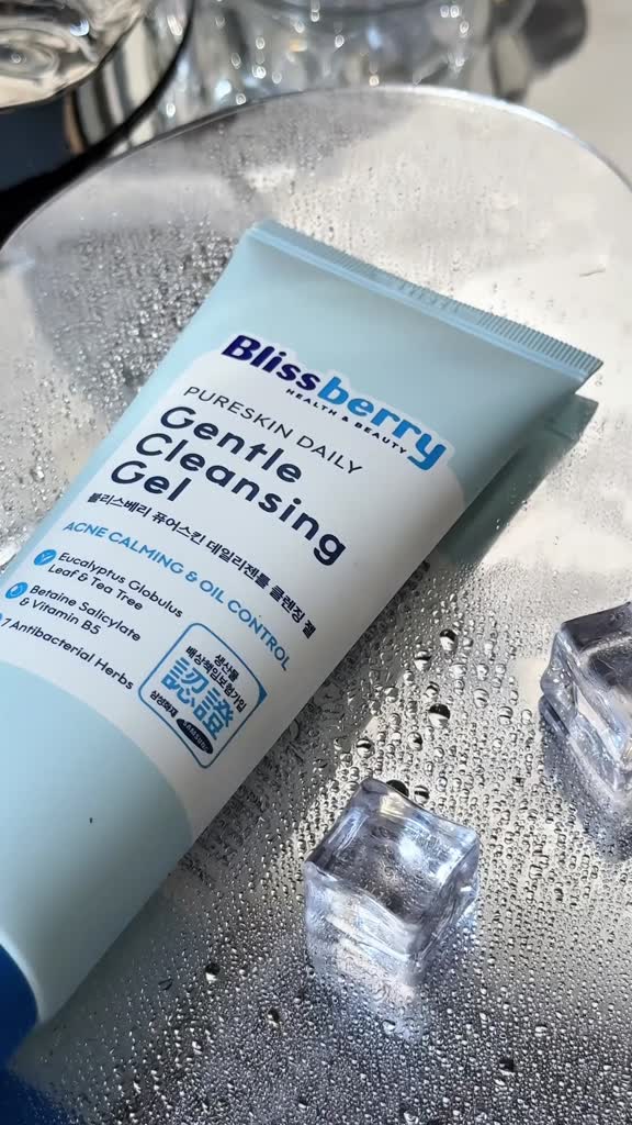 Sữa Rửa Mặt BHA pH 5.5 Dịu Nhẹ Giảm Mụn Kết Hợp B5 Duy Trì Độ Ẩm Blissberry Daily Gentle Cleansing Gel 100ml | BigBuy360 - bigbuy360.vn