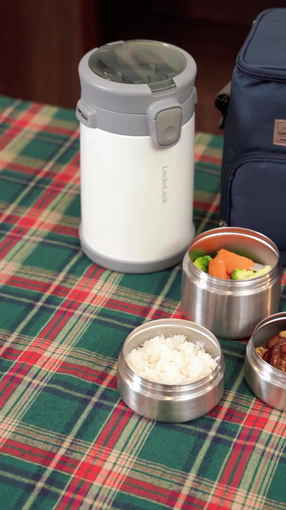 Bộ Hộp Cơm Giữ Nhiệt Văn Phòng LocknLock Lunch Box 3 Ngăn Kèm Túi Thìa Đũa LHC8052S01 T2Cmall | BigBuy360 - bigbuy360.vn