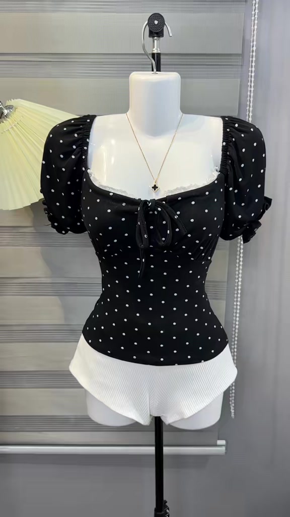 Áo thun nữ cổ vuông phối ren thắt nơ tay phồng xinh xắn vải Cotton mịn DAZZI Women A052 | BigBuy360 - bigbuy360.vn