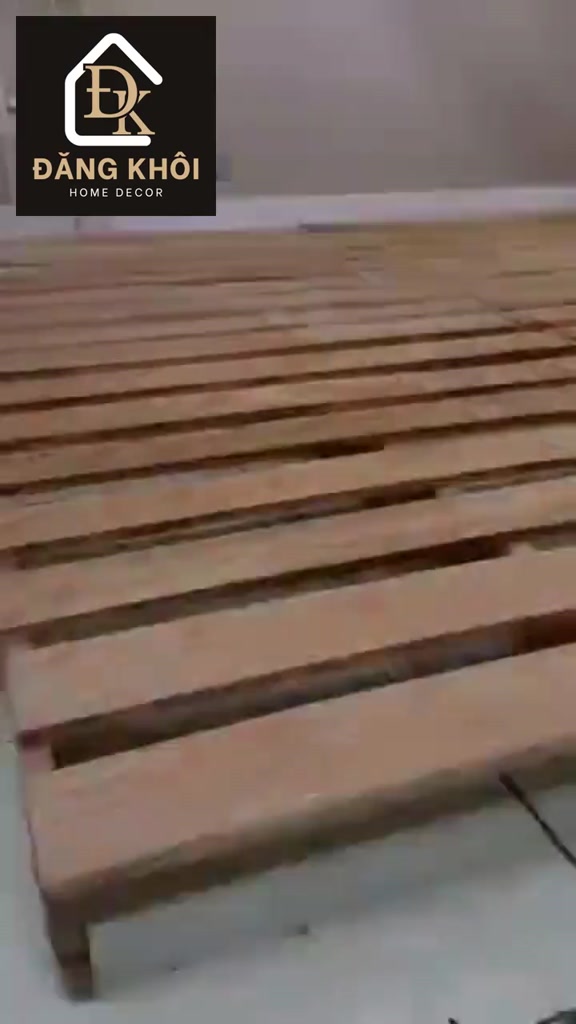 Pallet Giường Gỗ Tự Nhiên Cao Cấp Home Decor, Giường Gỗ Mới Gấp Gọn, Hở Chân Cao 10cm Chống Ẩm Mốc Nhiều Kích Thước | BigBuy360 - bigbuy360.vn