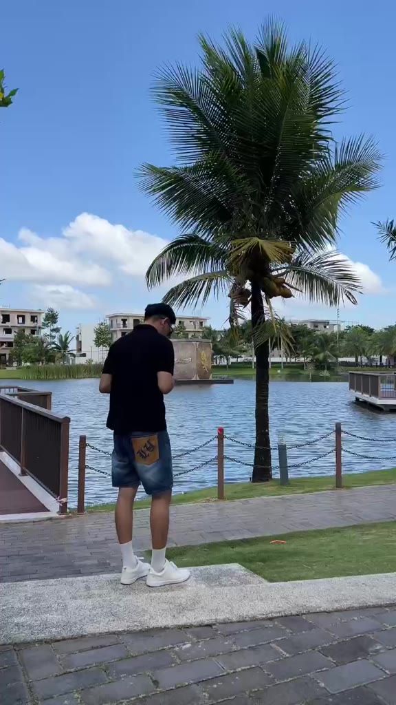 Quần Short Jean Nam Thêu Túi - Form Ống Rộng, Trên Gối - 4 Màu Cơ Bản Wash Thời Trang - Phong Cách Sang Trọng | BigBuy360 - bigbuy360.vn