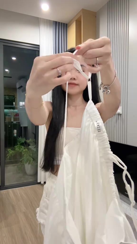 Áo 2 dây bí phồng có dây điều chỉnh dáng babydoll , áo 2 dây đi biển mùa hè chất gió nhăn cao cấp A17 SUTANO | BigBuy360 - bigbuy360.vn
