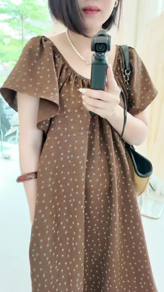 Tiny Floral Dress - Váy hoa nhí vintage dáng dài Hàn Quốc, váy suông rộng tiểu thư, chất đũi cotton mềm mát mùa hè | BigBuy360 - bigbuy360.vn