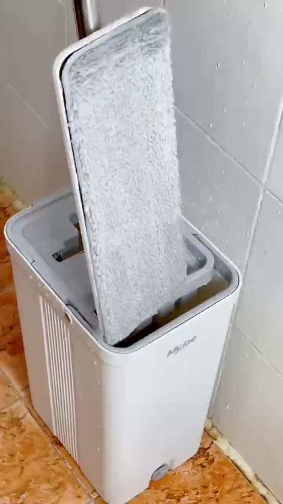 Cây lau nhà tự vắt thông minh xoay 360 độ MyJae kèm thùng 2 ngăn sàn nhà sạch nhanh khô thoáng | BigBuy360 - bigbuy360.vn
