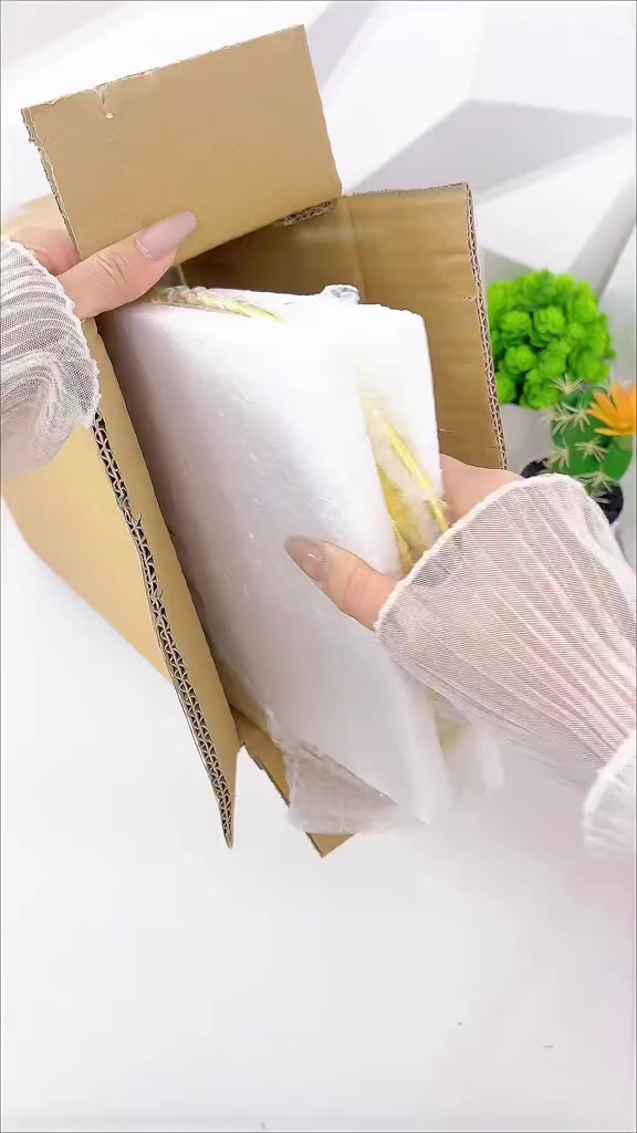 Gương Trang Điểm Kim Loại Viền Mạ Vàng Cao Cấp Cosmetic Mỹ Phẩm | BigBuy360 - bigbuy360.vn