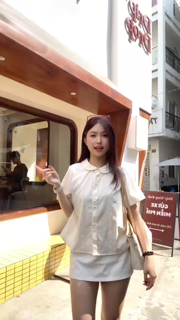 Áo Sơ Mi Cổ Sen Tay Ngắn Hana Style Hàn - Form Vừa Thanh Lịch - ToGoCloThing | BigBuy360 - bigbuy360.vn