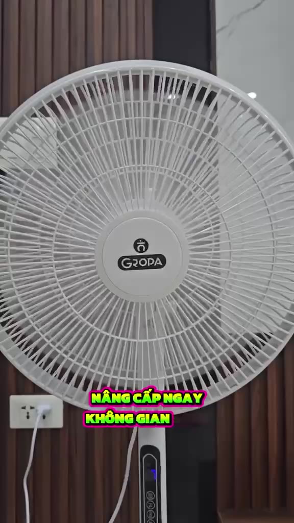 Quạt Cây Đứng Gropa Chính Hãng Điều Khiển Từ Xa, 7 Cánh Siêu Mát, Công Suất 40W, Tiết Kiệm Điện | BigBuy360 - bigbuy360.vn