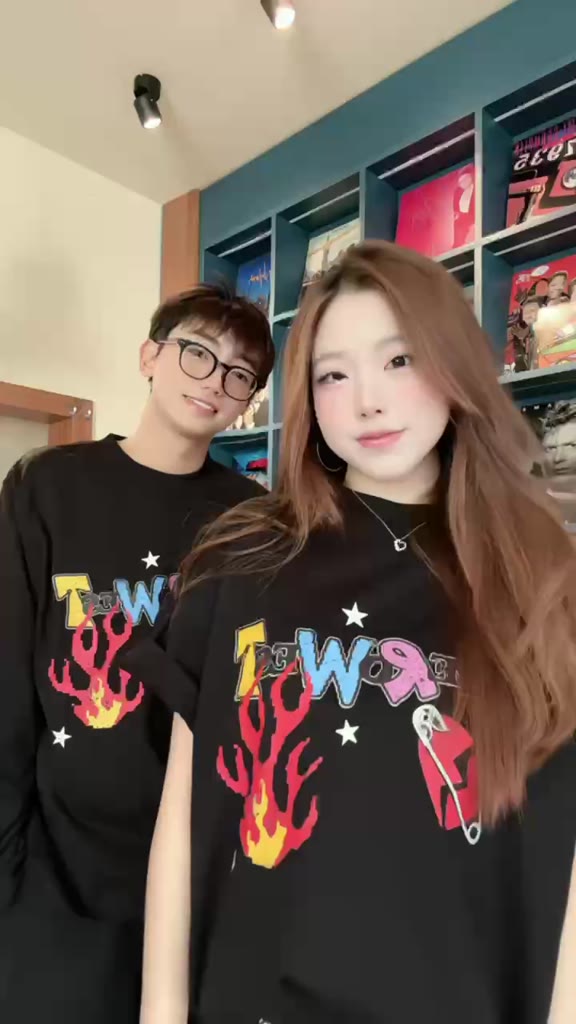 ROW001 THEROW Áo Thun Tay Dài - Tay Ngắn Long Sleeve Boxy 250gsm Form Rộng Cổ Tròn " LỬA " Unisex Nam Nữ StreetStyle | BigBuy360 - bigbuy360.vn