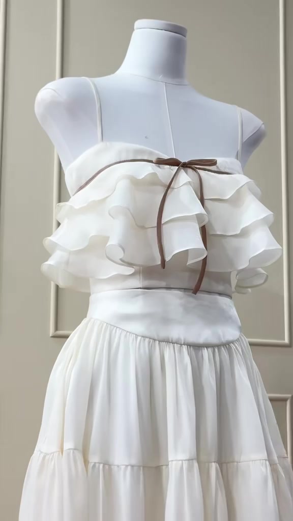 TIELA Áo hai dây và Chân váy - Marie Set | BigBuy360 - bigbuy360.vn