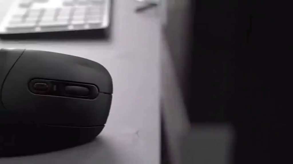 Chuột công thái học không dây - ergonomic wireless E450 pin sạc, hạn chế bệnh văn phòng 2.4G B-Tech | BigBuy360 - bigbuy360.vn