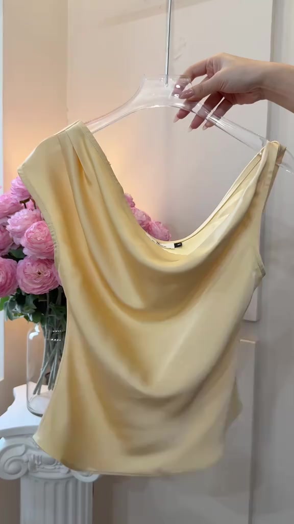 LYC FASHION - Áo Lụa Lệch Vai Hàn Châu | BigBuy360 - bigbuy360.vn