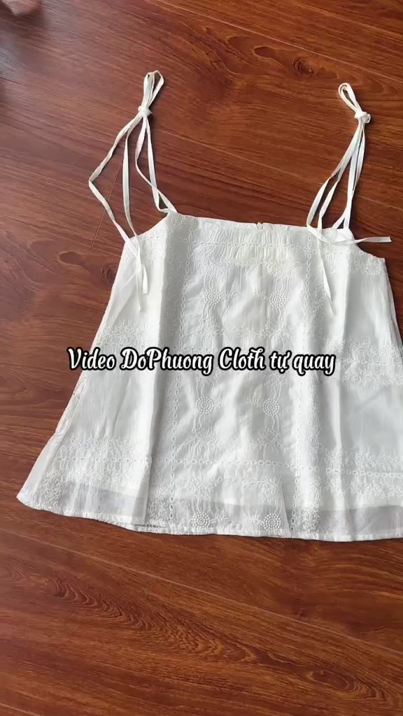 (Hàng đẹp sẵn) Áo hai dây nữ thô boi họa tiết dập thêu buộc dây vai basic phù hợp đi biển, cafe sống ảo HELLY TOP | BigBuy360 - bigbuy360.vn