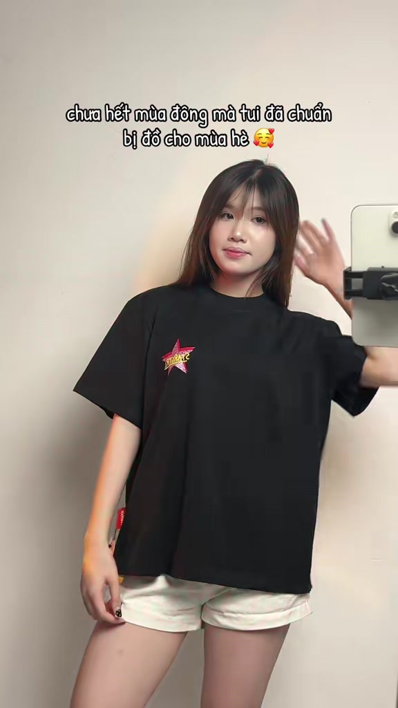 Áo Thun Tay Ngắn TRAFFY "HEART GIRL-HOT GIRL" In Trái Tim Cô Gái Form Regular Cotton 2 Chiều Unisex | BigBuy360 - bigbuy360.vn