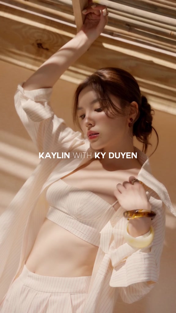 Set 3 món KAYLIN Summer Stripe áo ống kèm sơ mi phối quần short chất vải xô hàn sọc BST HER ELEMENT - SET172 | BigBuy360 - bigbuy360.vn
