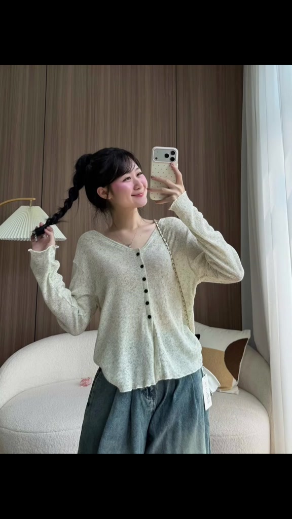Áo Thun Cổ V Dệt Kim Tiêu Dài Tay Cúc Dọc A999 Su Chang Thời Trang Nữ | BigBuy360 - bigbuy360.vn