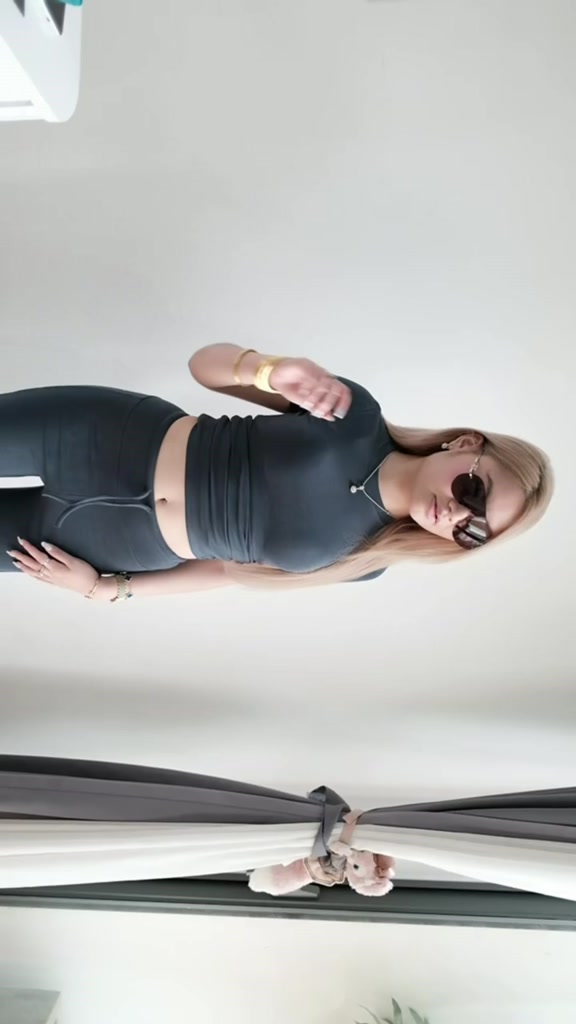 Signature Set Body Fit Áo Ôm Dáng Tay Ngắn & Quần Dài Ống Suông Có Dây Rút Chất Liệu Thun Co Giãn  Mềm Mịn Tôn Dáng | BigBuy360 - bigbuy360.vn