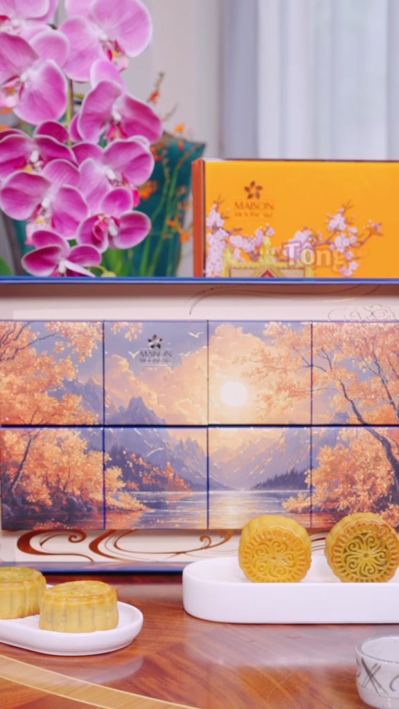 [ Đang hot ]Bánh Trung thu cao cấp - Maison Mooncake - Hứng Khởi- Set 08 bánh nướng x 80g - Vỏ mỏng, Vị ngọt dịu | BigBuy360 - bigbuy360.vn