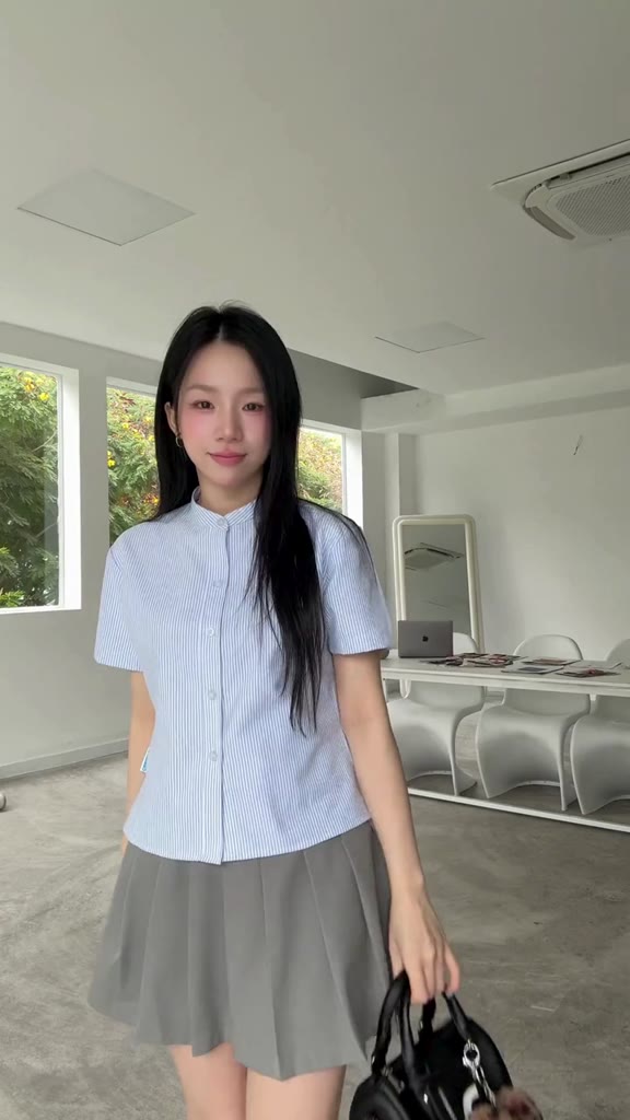 Áo Sơ Mi Nữ CEMMERY Local Brand Chính Hãng Sleek Shirt Vải Oxford Form Boxy Chiết Eo Cổ Trụ 3 Màu | BigBuy360 - bigbuy360.vn