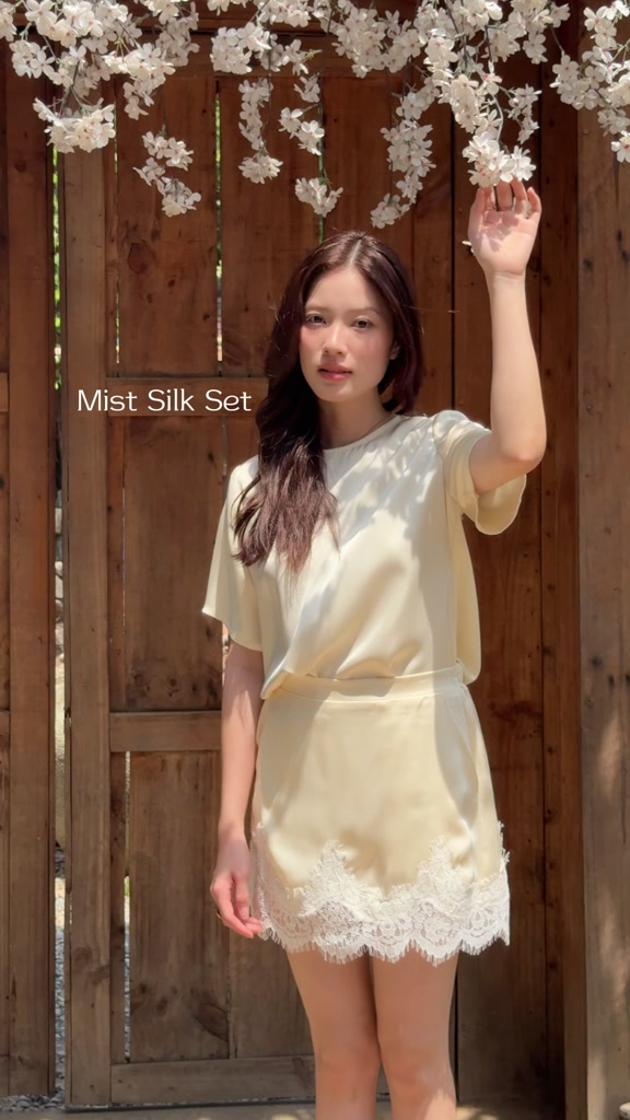 Chân Váy Mist Silk Creamy Chất Lụa Cao Cấp Phối Ren Tinh Xảo - Oceana - Chưa Kèm Áo | BigBuy360 - bigbuy360.vn