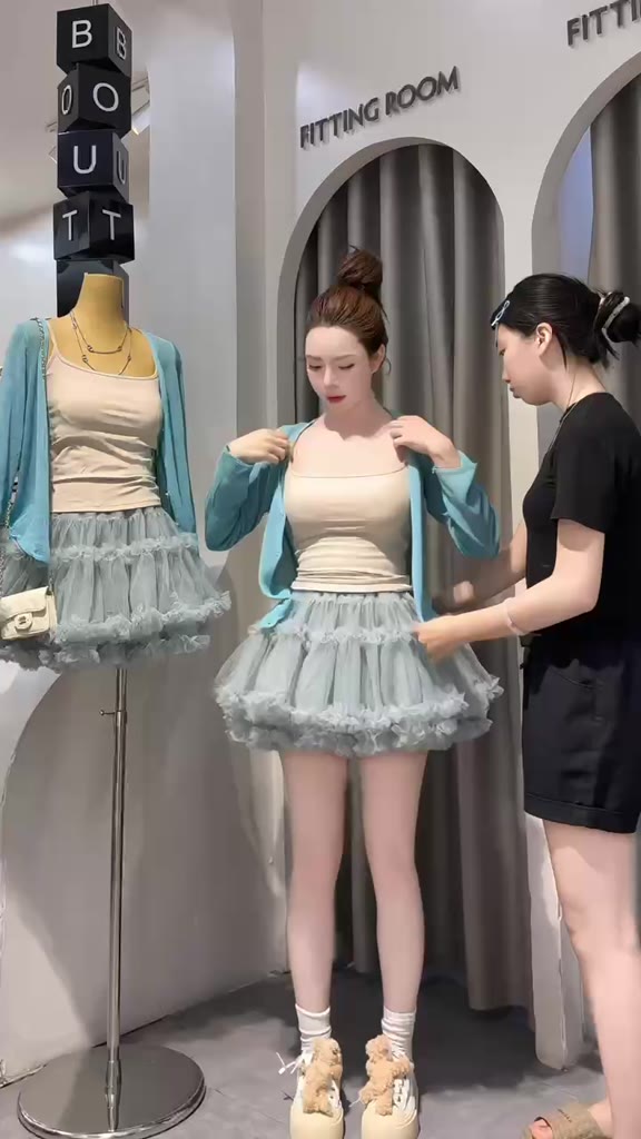 [Hàng chuẩn QC - sẵn ship luôn] Áo khoác ngoài - áo cardigan len đan mỏng mặc hè thu | BigBuy360 - bigbuy360.vn