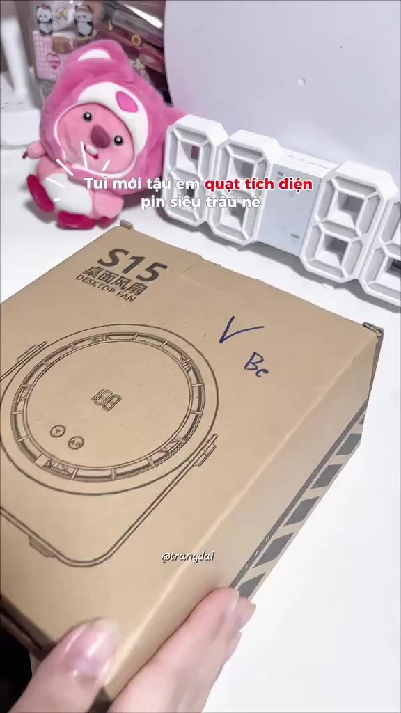 Quạt Mini S15-5000mAh phiên bản tích điện , sản phẩm quạt để bàn hoặc treo tường pin trâu | BigBuy360 - bigbuy360.vn