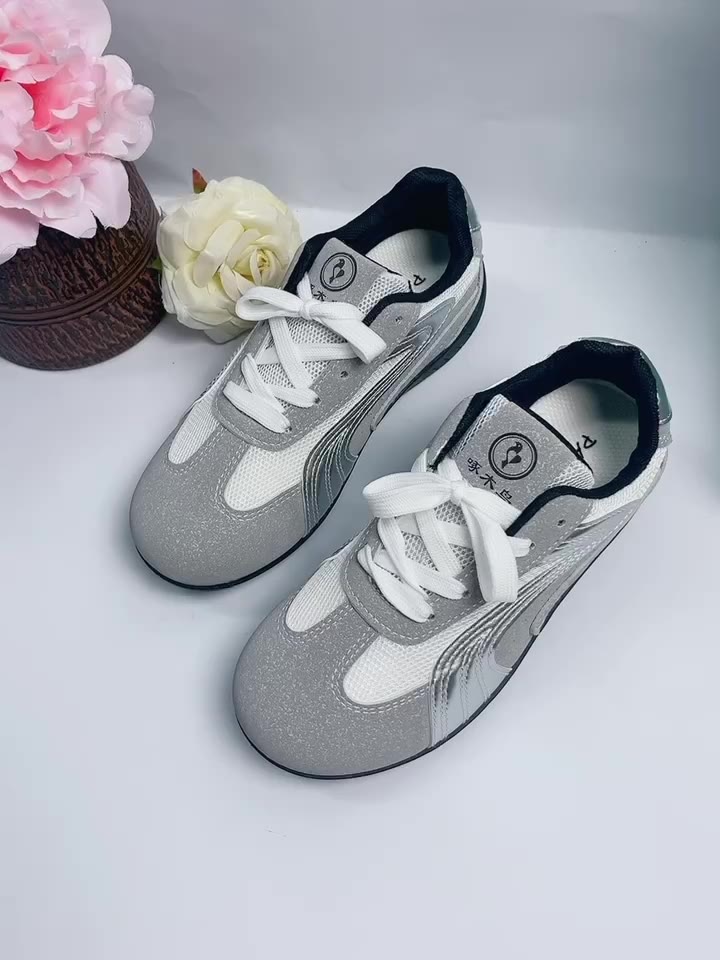Giày Thể Thao Sneaker Nữ Phong Cách Năng Động Phù Hợp Nhiều Độ Tuổi 2026 | BigBuy360 - bigbuy360.vn