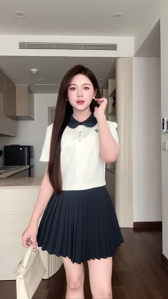 Áo kiểu nữ tay ngắn xếp ly, áo cổ sen thiết kế dáng lửng tiểu thư thêu hoa Linly Store A-PC10 | BigBuy360 - bigbuy360.vn